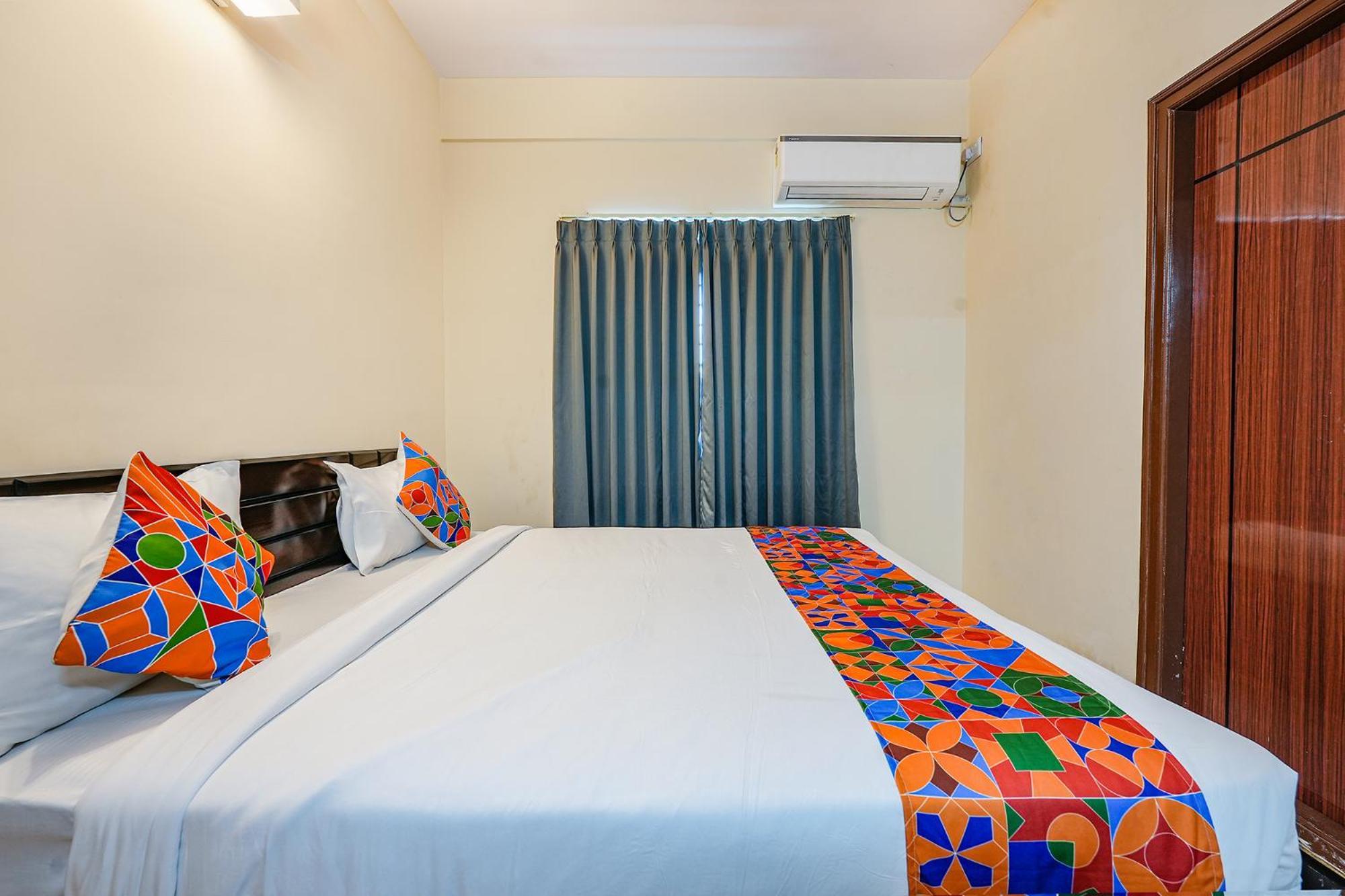 Fabhotel Crystal Suites Bangalore Extérieur photo