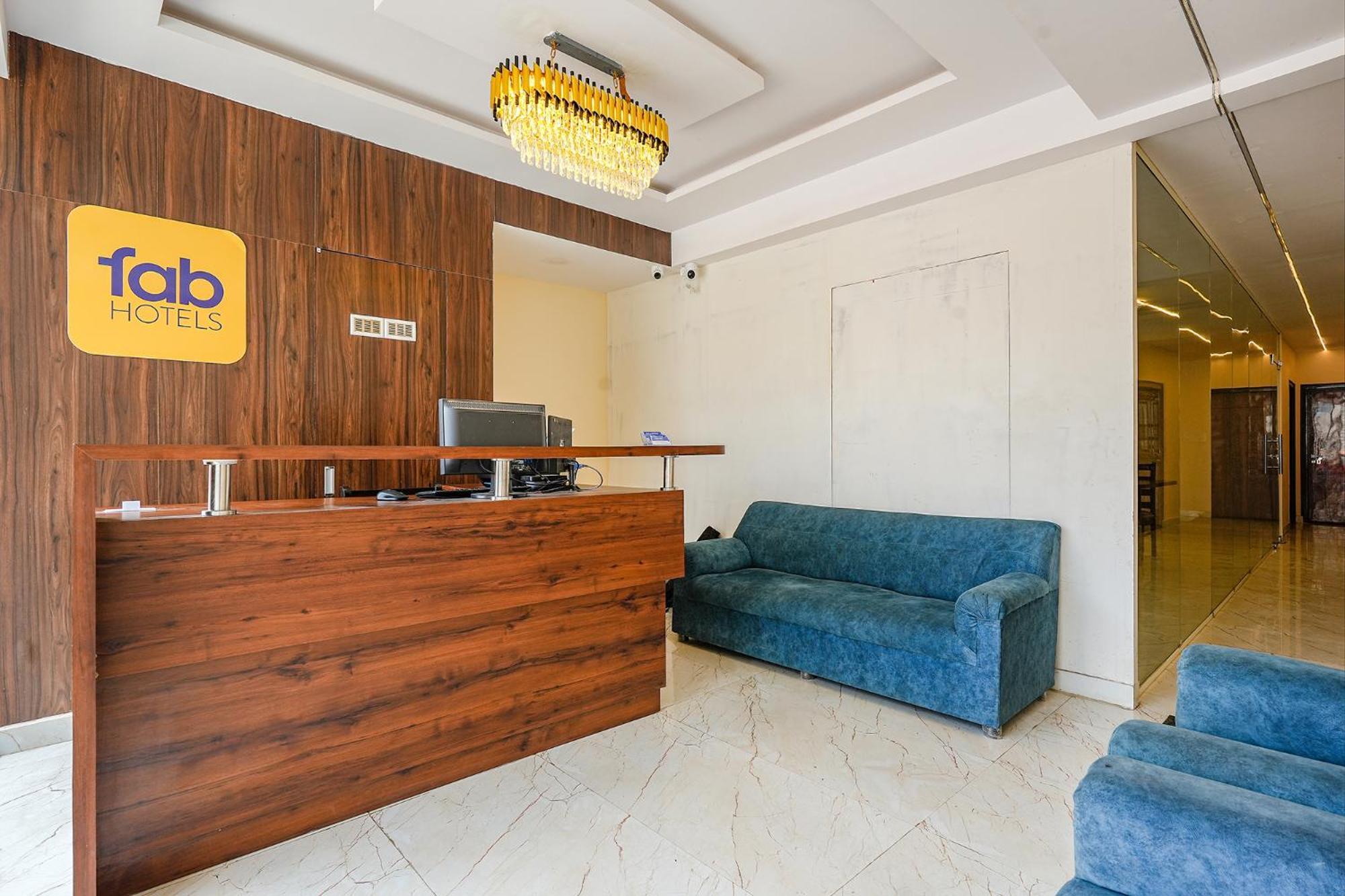 Fabhotel Crystal Suites Bangalore Extérieur photo