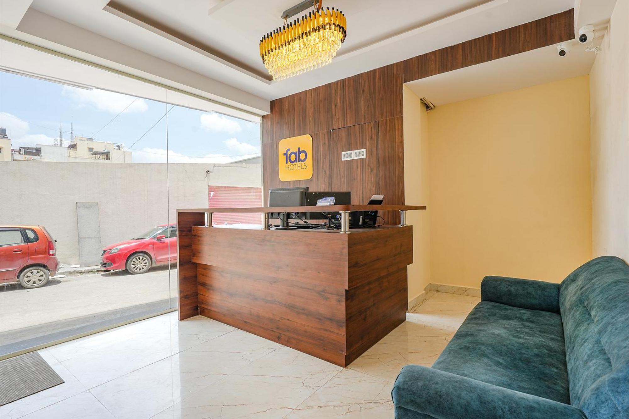 Fabhotel Crystal Suites Bangalore Extérieur photo