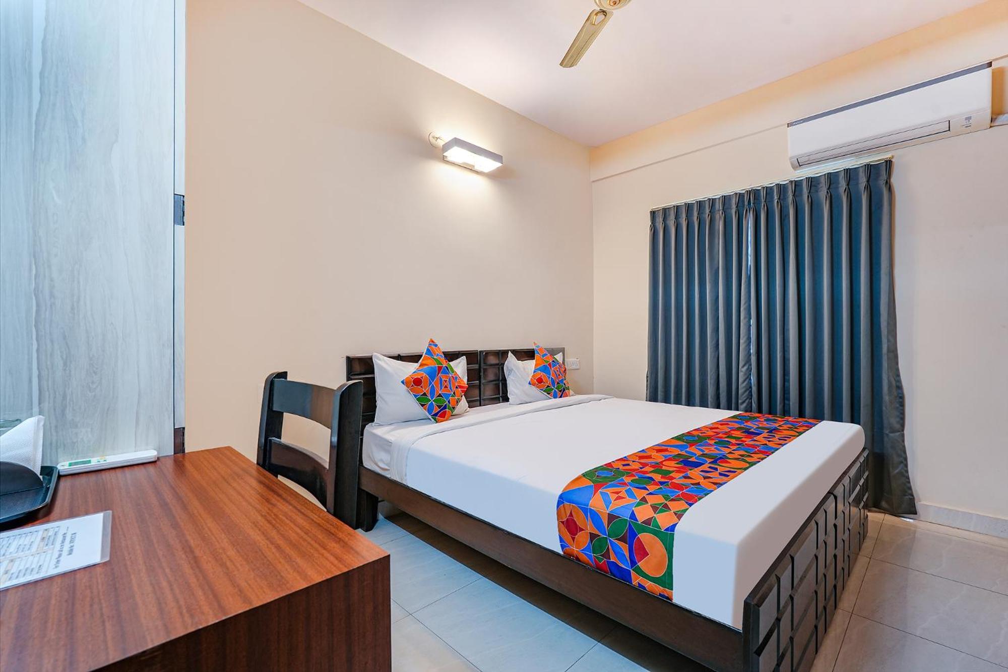 Fabhotel Crystal Suites Bangalore Extérieur photo